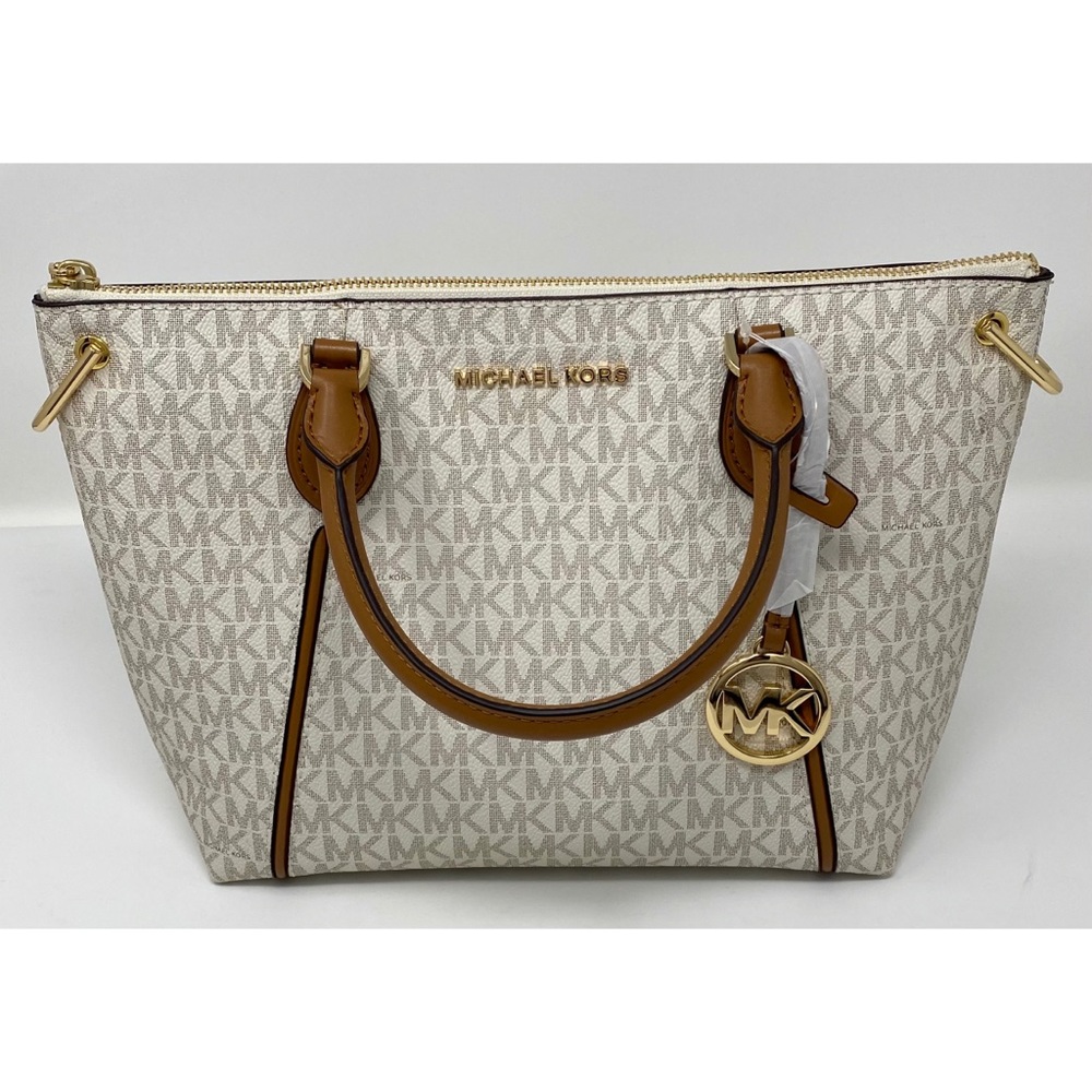 NWT Michael Kors Sierra MD Messenger Bag